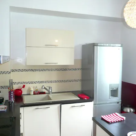 Les Hortensias Apartment